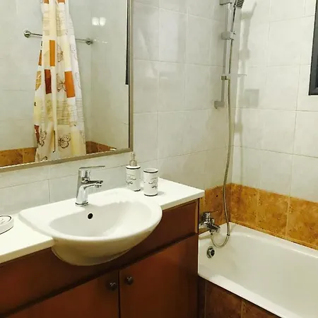Glinou 201 Apartment